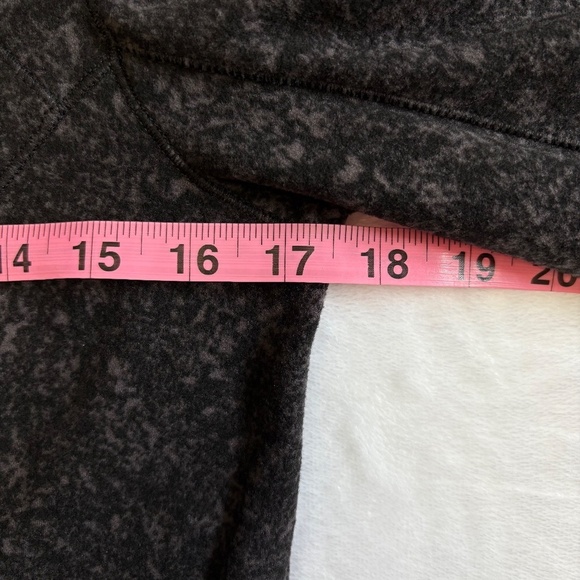 Spyder Ladies' Fleece Printed Half Zip, Black/Gray, Small, NWT - Picture 10 of 16